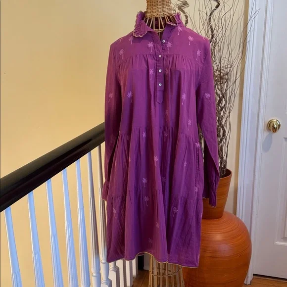 Zindagi Limited Edition pink dress with embroidered palmshas gold trimmings Dresses